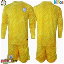 Camiseta Inglaterra Portero Visitante Equipación para niños Eurocopa 2024 manga larga (+ pantalones cortos)